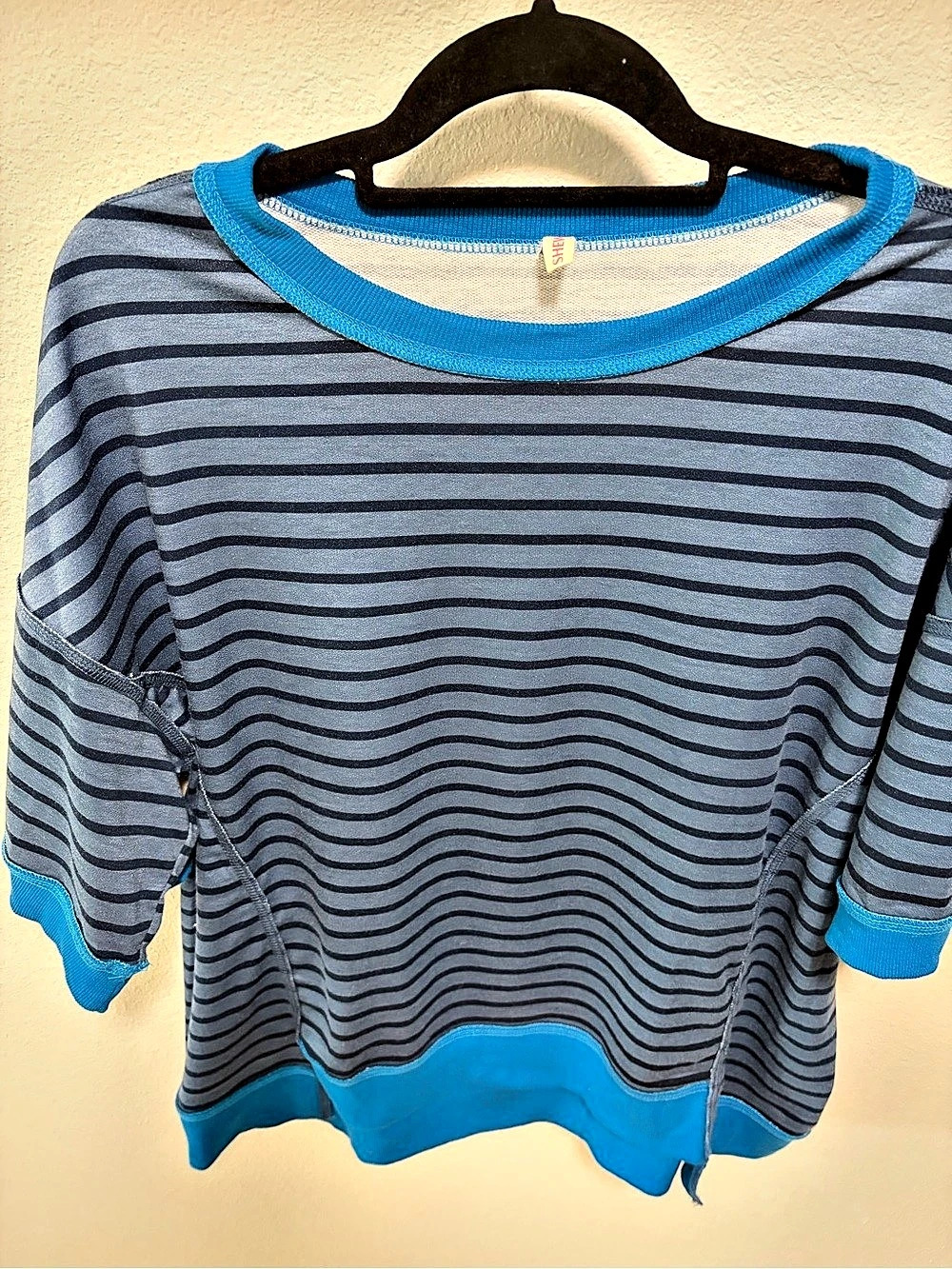 Women’s Trendy Striped Short Sleeve Top in Blue & Black - Size L/XL
